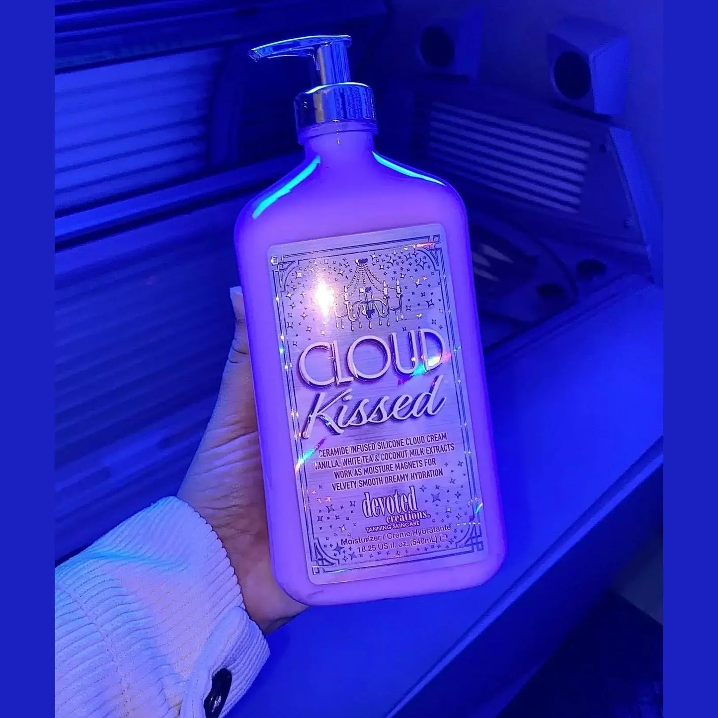 Devoted Creations Cloud Kissed, Ultra-Hydrating Daily Moisturizer with Vanilla, White Tea, Coconut Milk, 540 ml