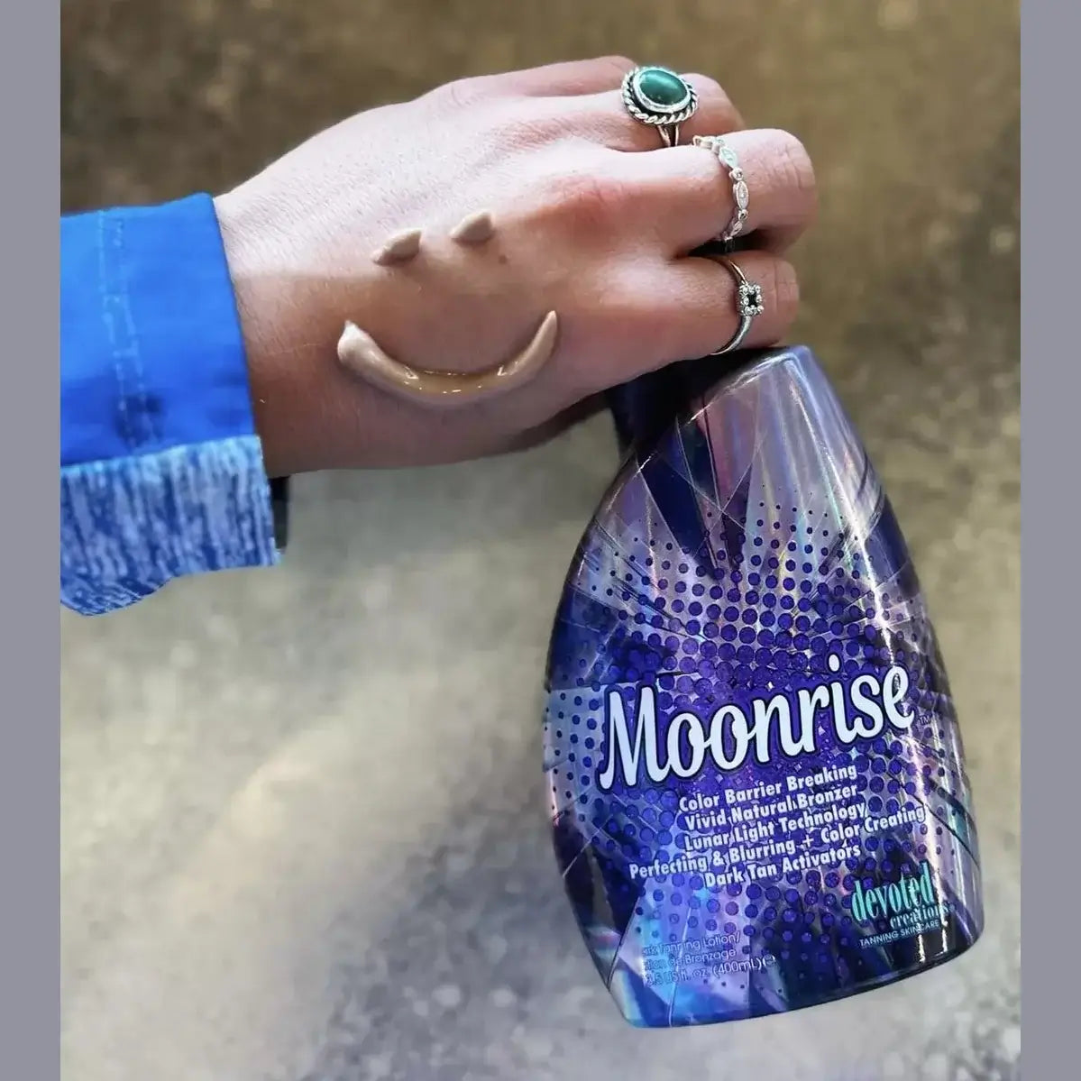 Cream for solarium Devoted Creations Moonrise for vivid natural tan,skin perfecting formula, 400 ml