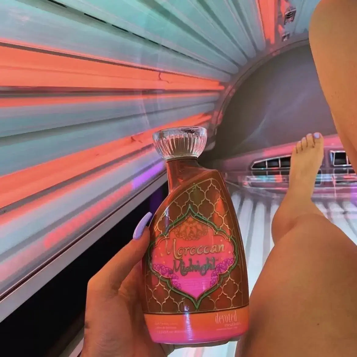 Cream for solarium Devoted Creations Moroccan Midnight for luxury deep tan and perfect skin, 400 ml