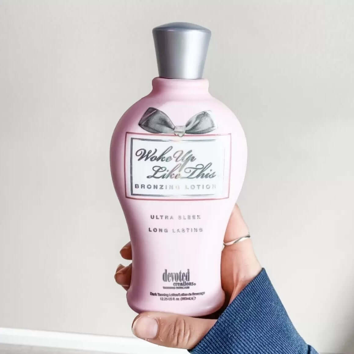 Cream for solarium Devoted Creations Woke Up Like This, Complexion Correcting Sleek Bronzing Lotion, imperfection blurring, 360 ml