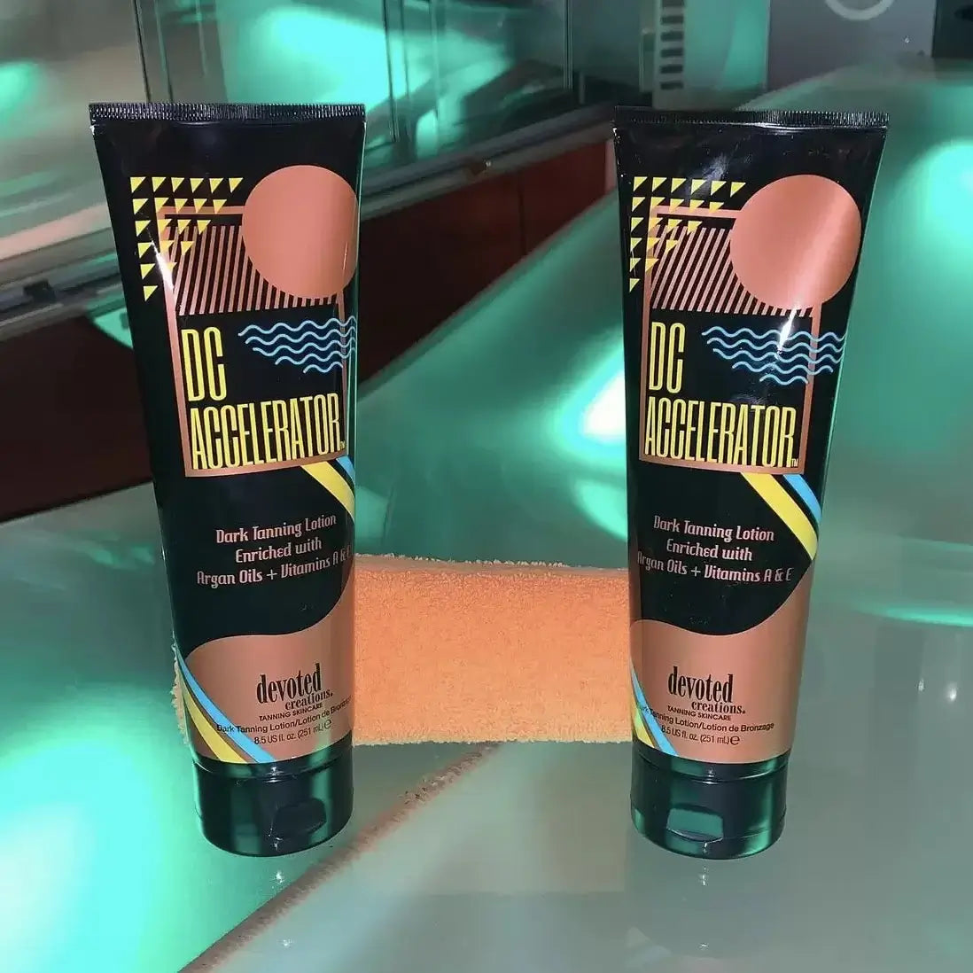 Solarium lotion Devoted Creations DC Accelerator enriched with Argan Oil, Vitamins A, E, 251 ml